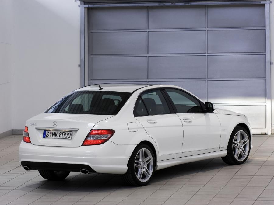  Mercedes-Benz C-Class 2007 года  (фото 178 из 413)